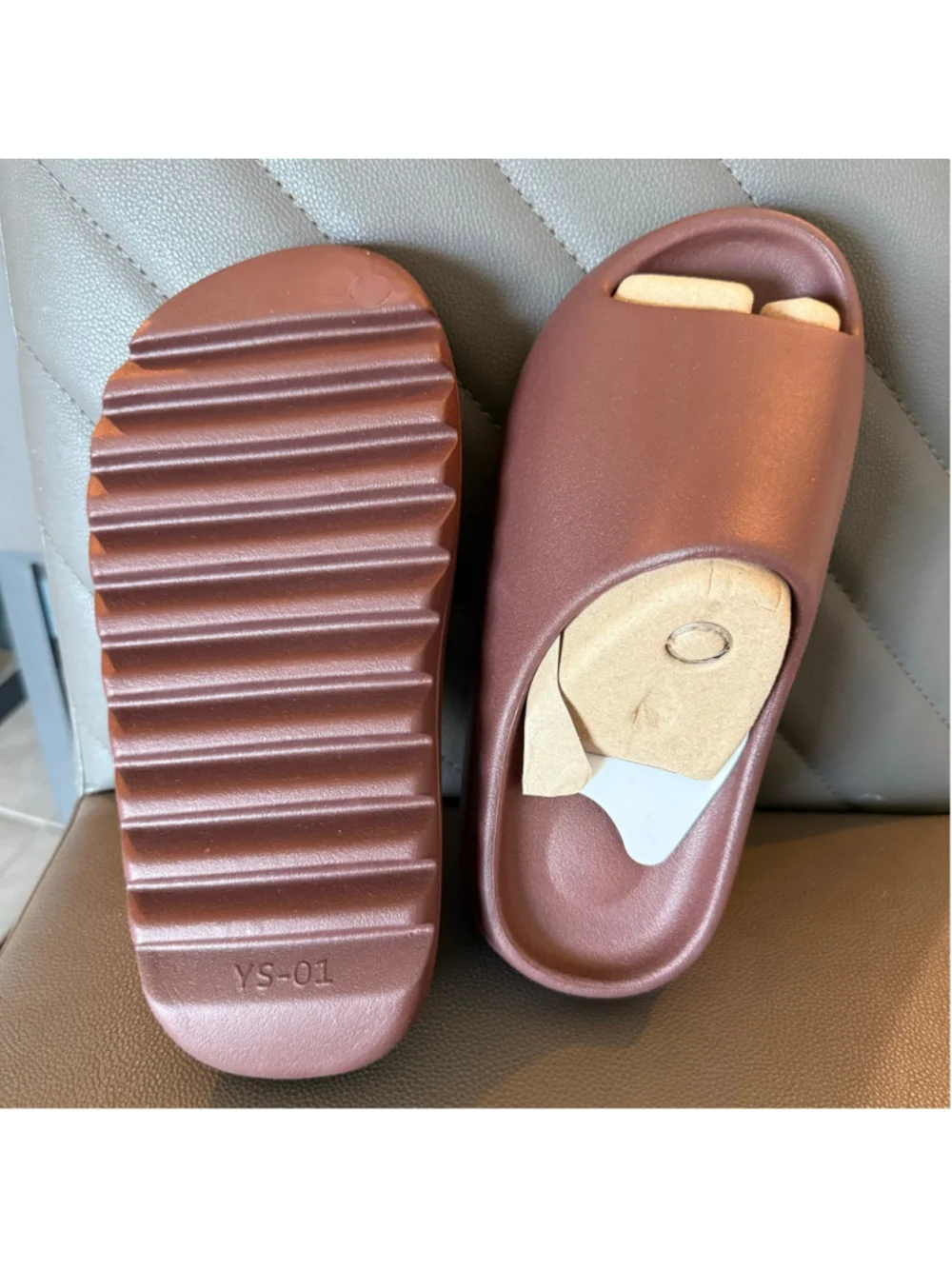 Men’s YS-01 brown slides